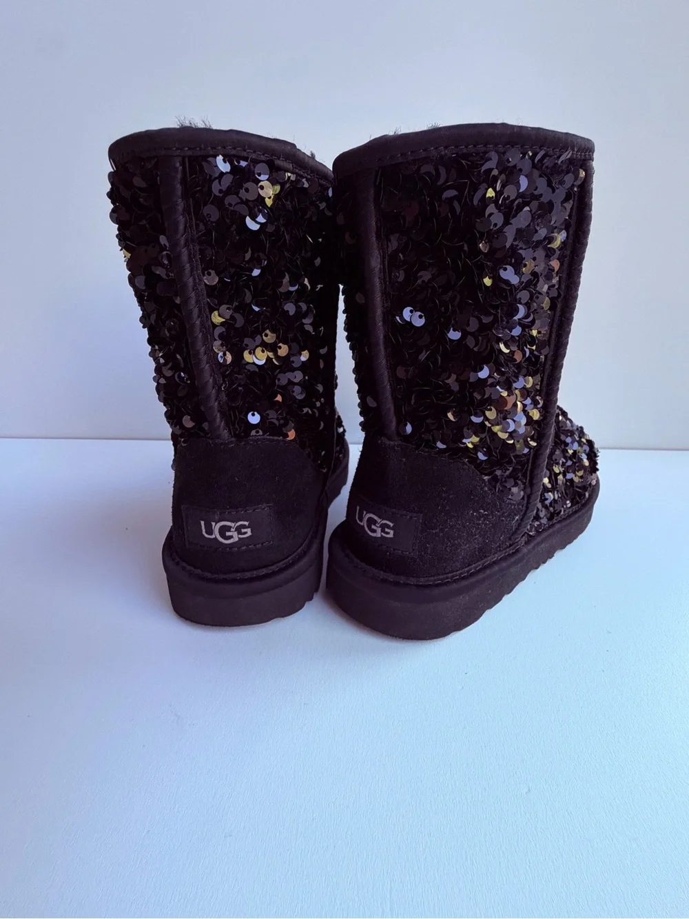 Ugg Girl’s Black Sequin Winter Boots Size 3
